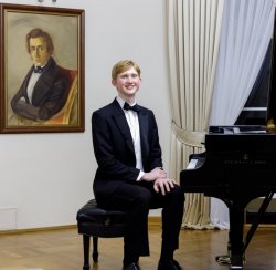 ˝Cała Polska gra Chopina˝ w Świedziebni